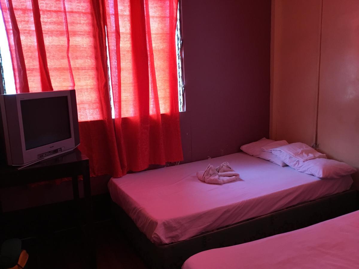 Luzon Inn Vigan City Exterior foto